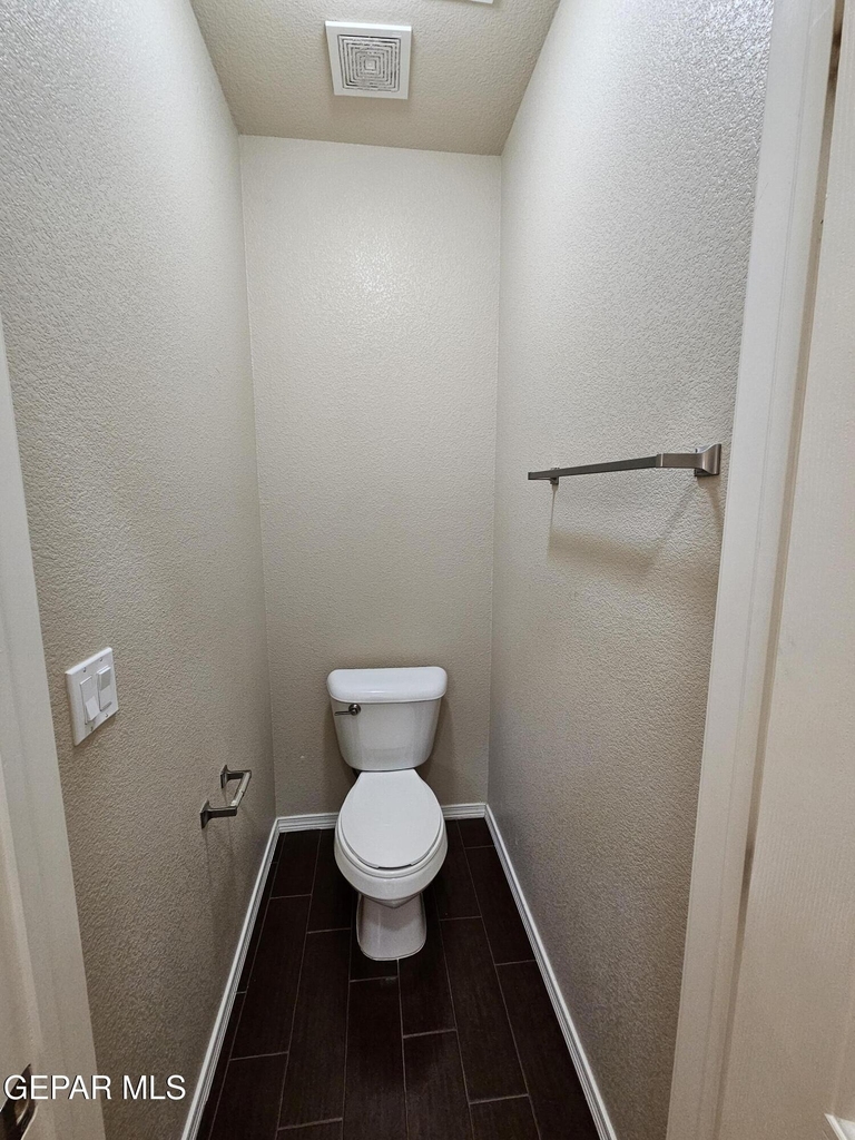 2217 Furtherpoint Place - Photo 13