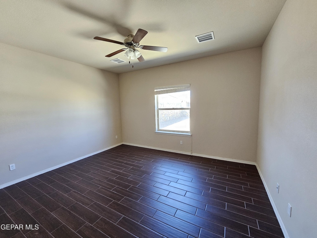 2217 Furtherpoint Place - Photo 8