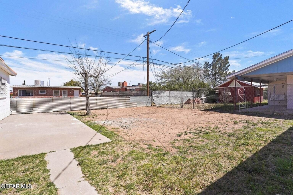 5021 Tetons Drive - Photo 19