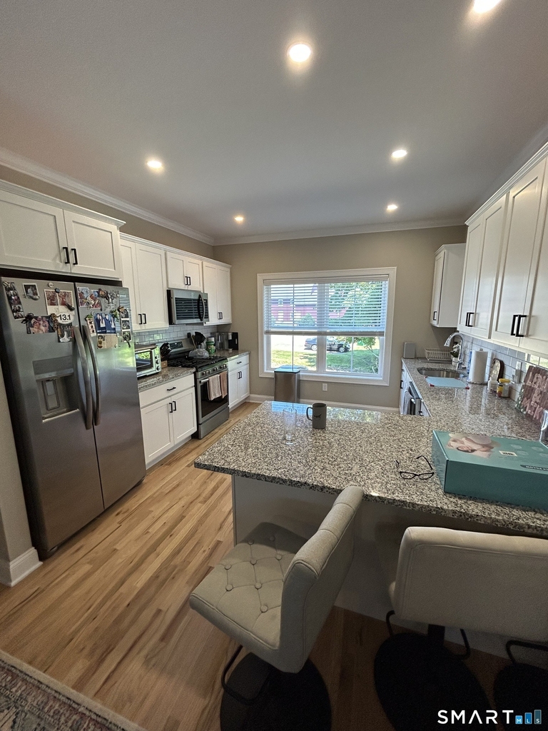 250 Main Street - Photo 9