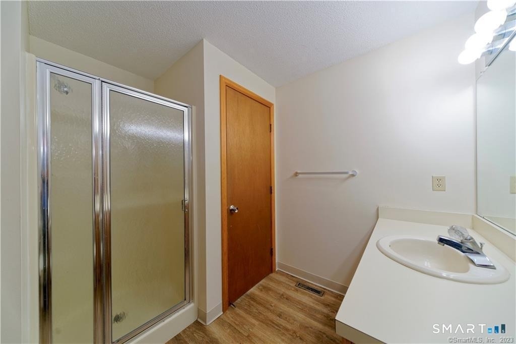 33 Ivy Lane - Photo 3