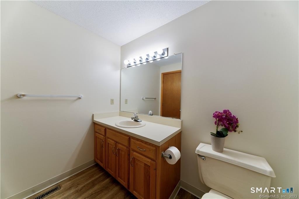 33 Ivy Lane - Photo 4