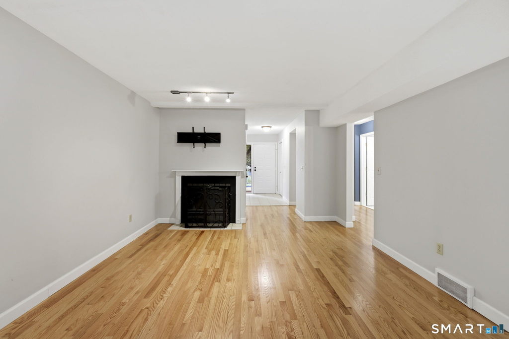 3 Rivermead - Photo 27