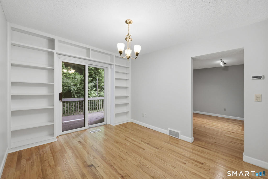 3 Rivermead - Photo 19