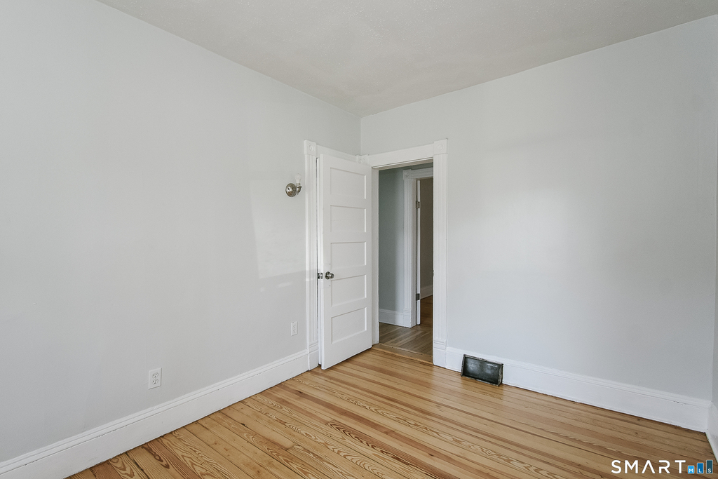 22 Kelley Street - Photo 10