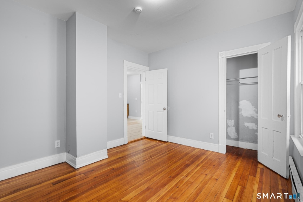 354 Poplar Street - Photo 14