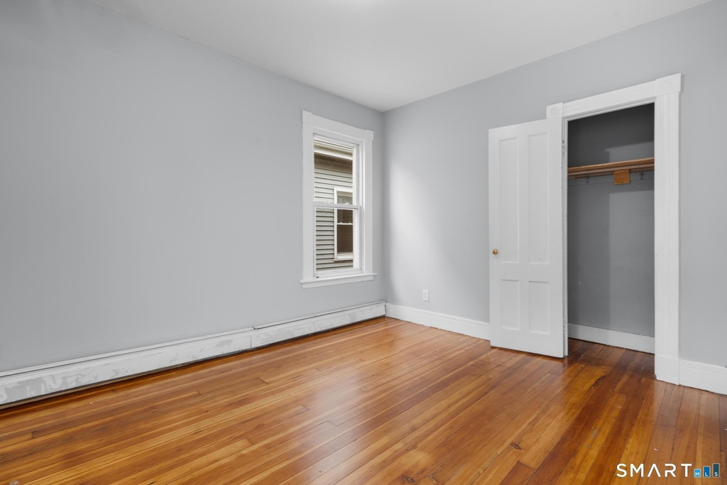354 Poplar Street - Photo 9