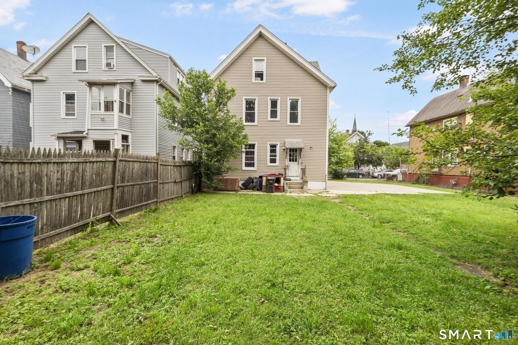 354 Poplar Street - Photo 39