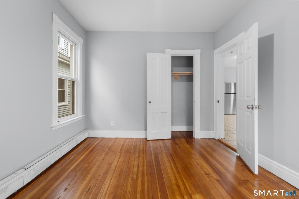 354 Poplar Street - Photo 10