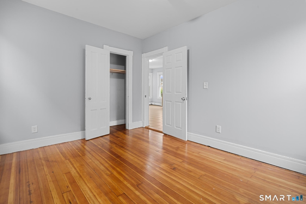 354 Poplar Street - Photo 8