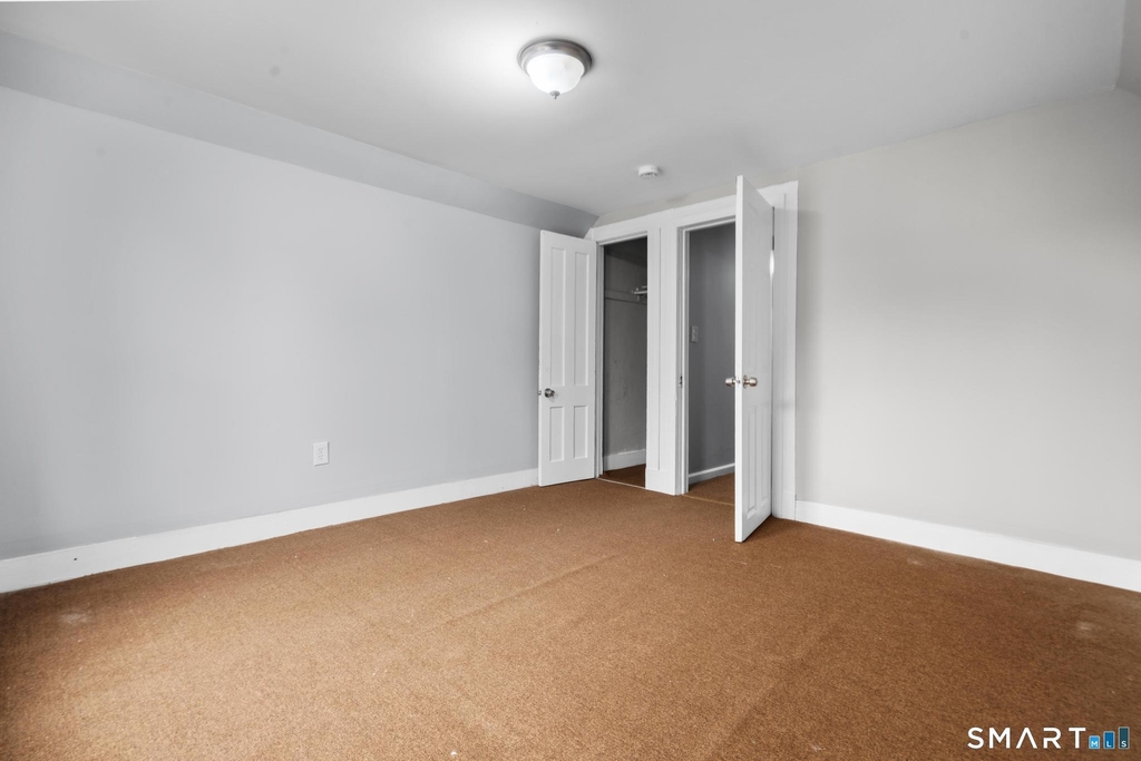 354 Poplar Street - Photo 29
