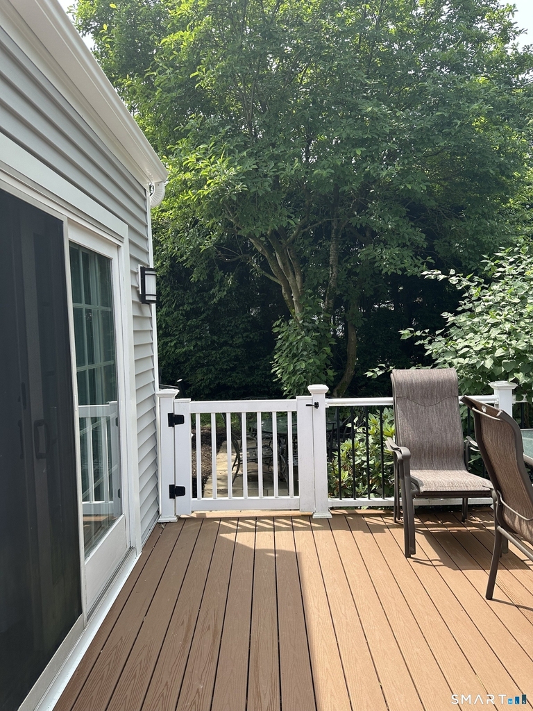 54 Randall Drive - Photo 2