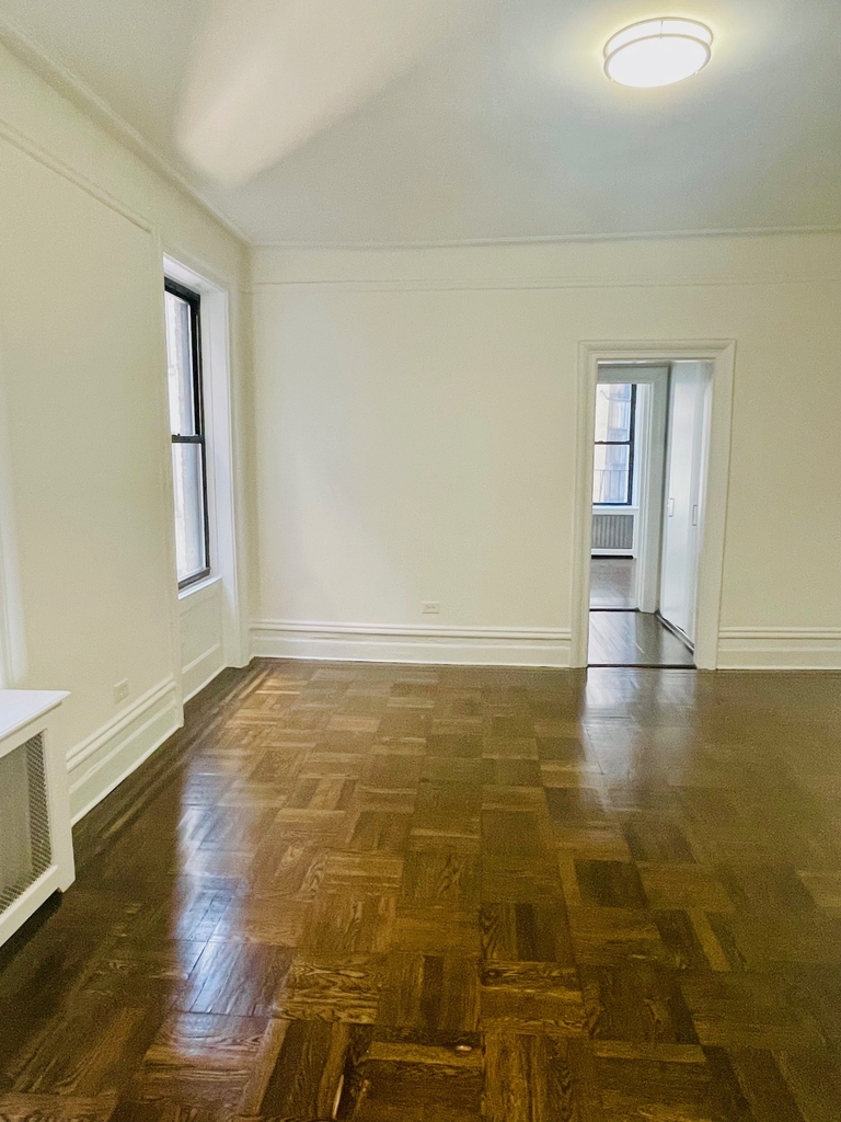 West 104th Street - Photo 1