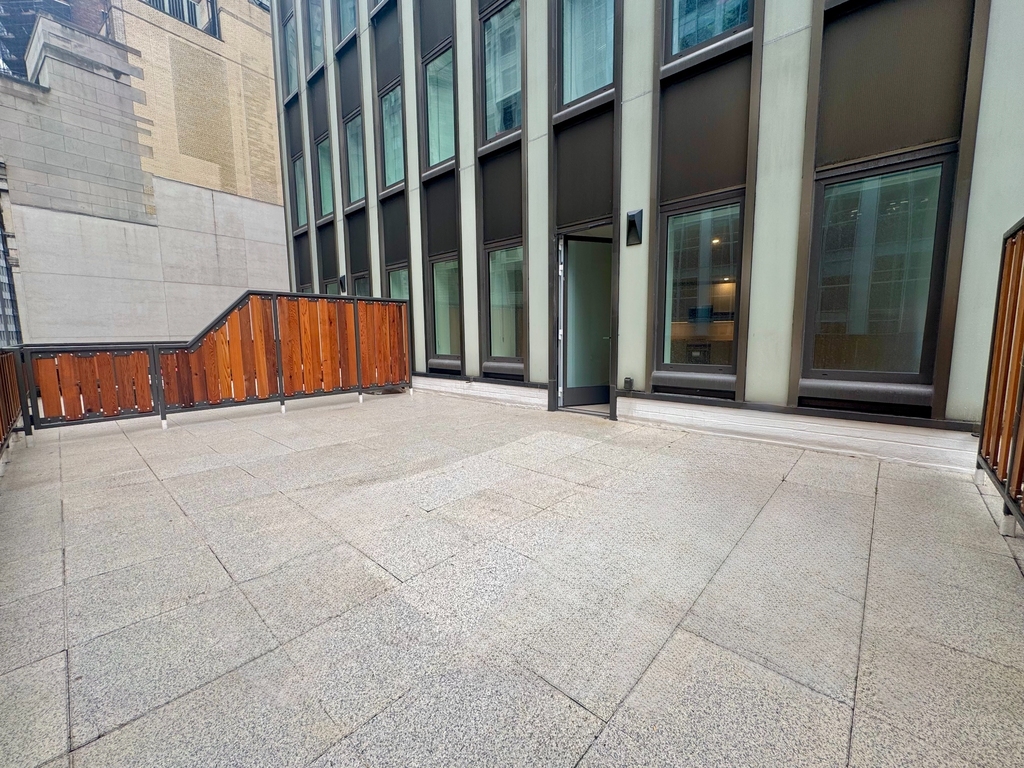 55 Broad Street - Photo 2