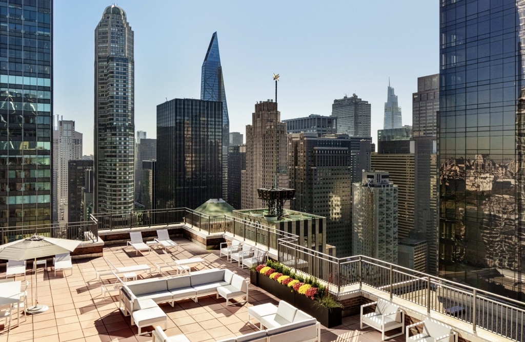 235 West 56th Street - Photo 5
