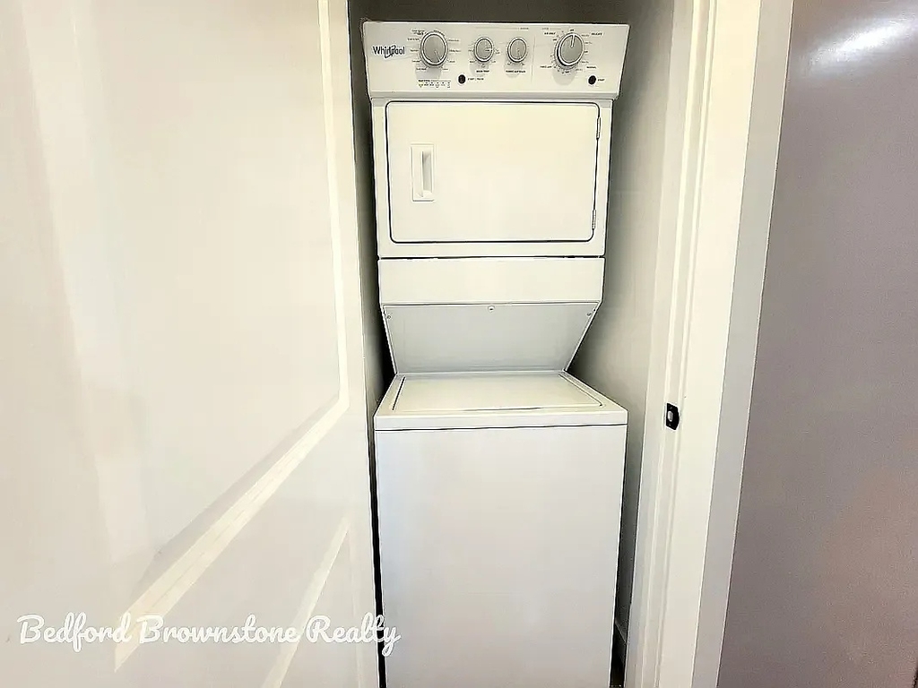 561 chauncey st. - Photo 6