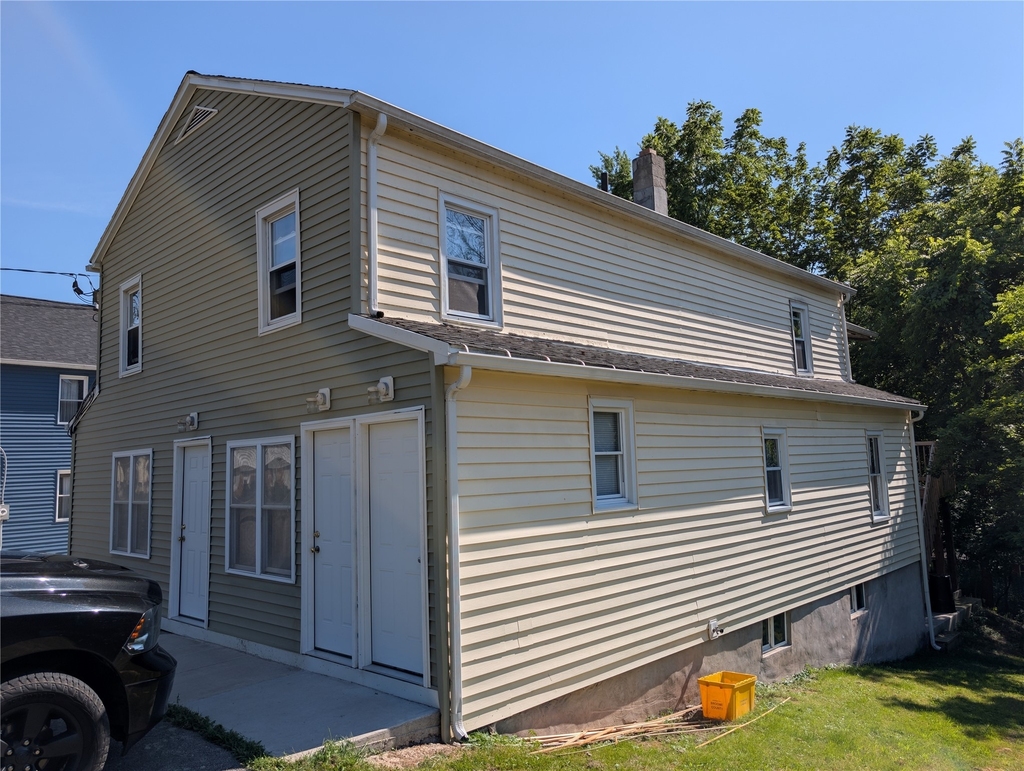 86 Burr Avenue - Photo 0