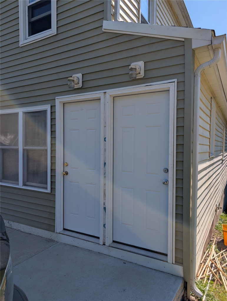 86 Burr Avenue - Photo 1