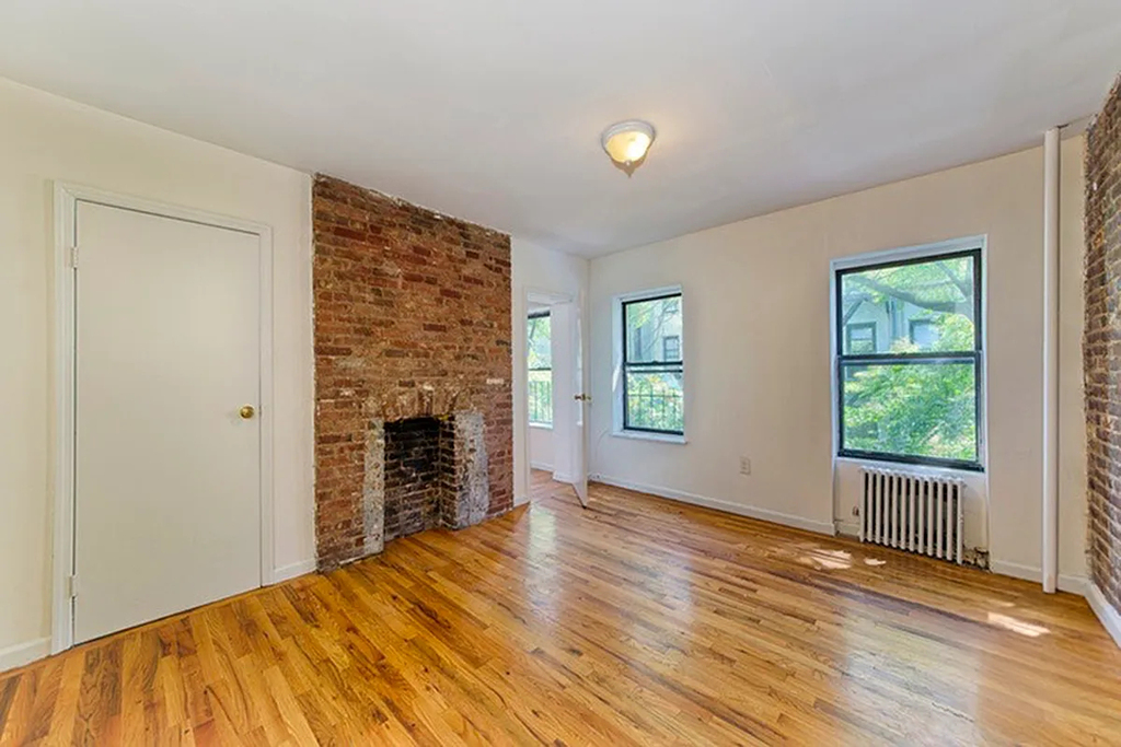 East 9th Street - Photo 1