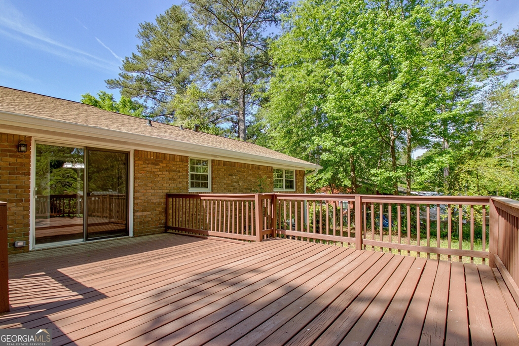 335 Kelly Drive - Photo 15