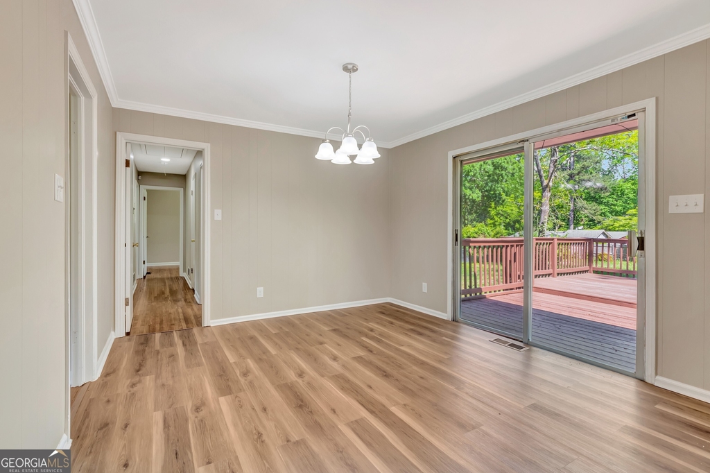 335 Kelly Drive - Photo 7
