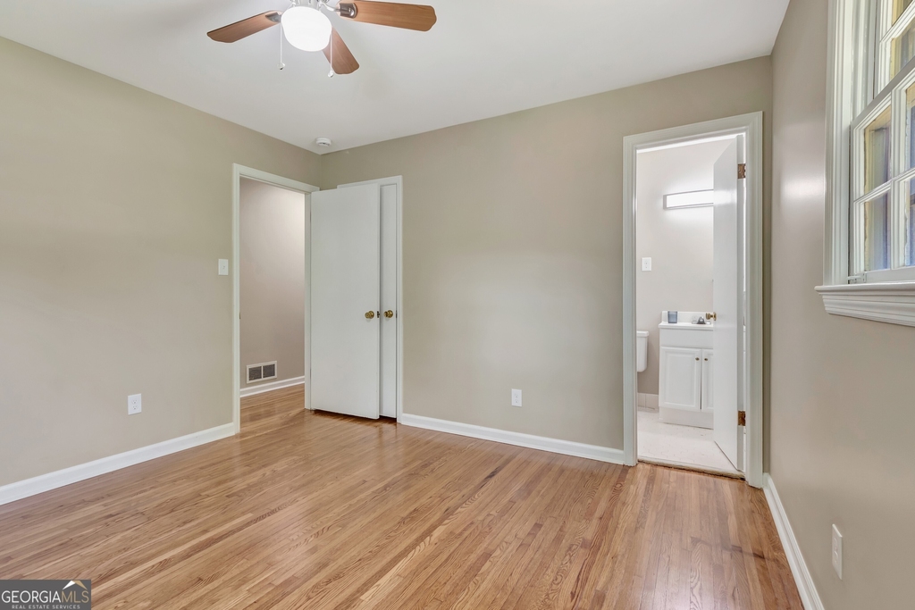 335 Kelly Drive - Photo 9