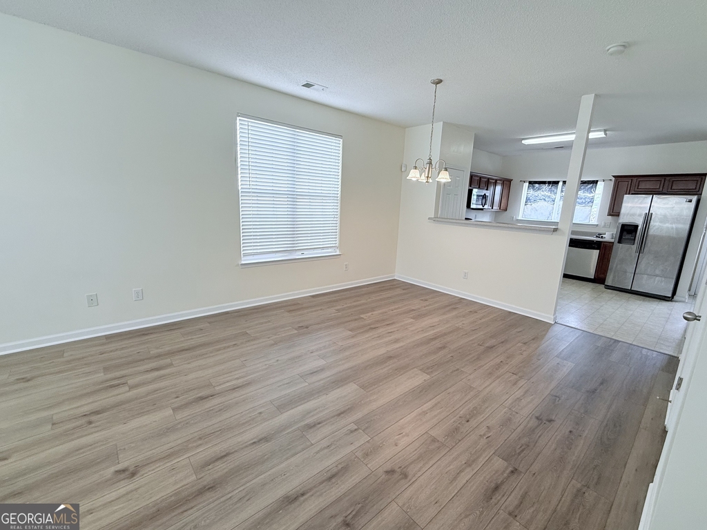 260 Commons Drive - Photo 3