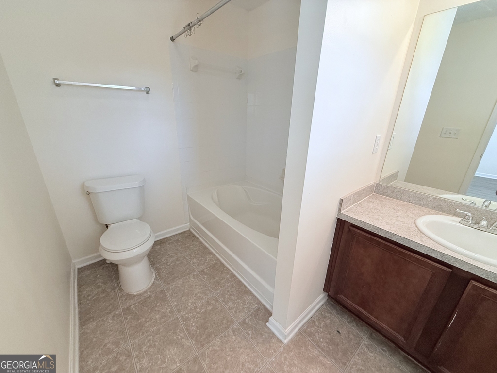 260 Commons Drive - Photo 9
