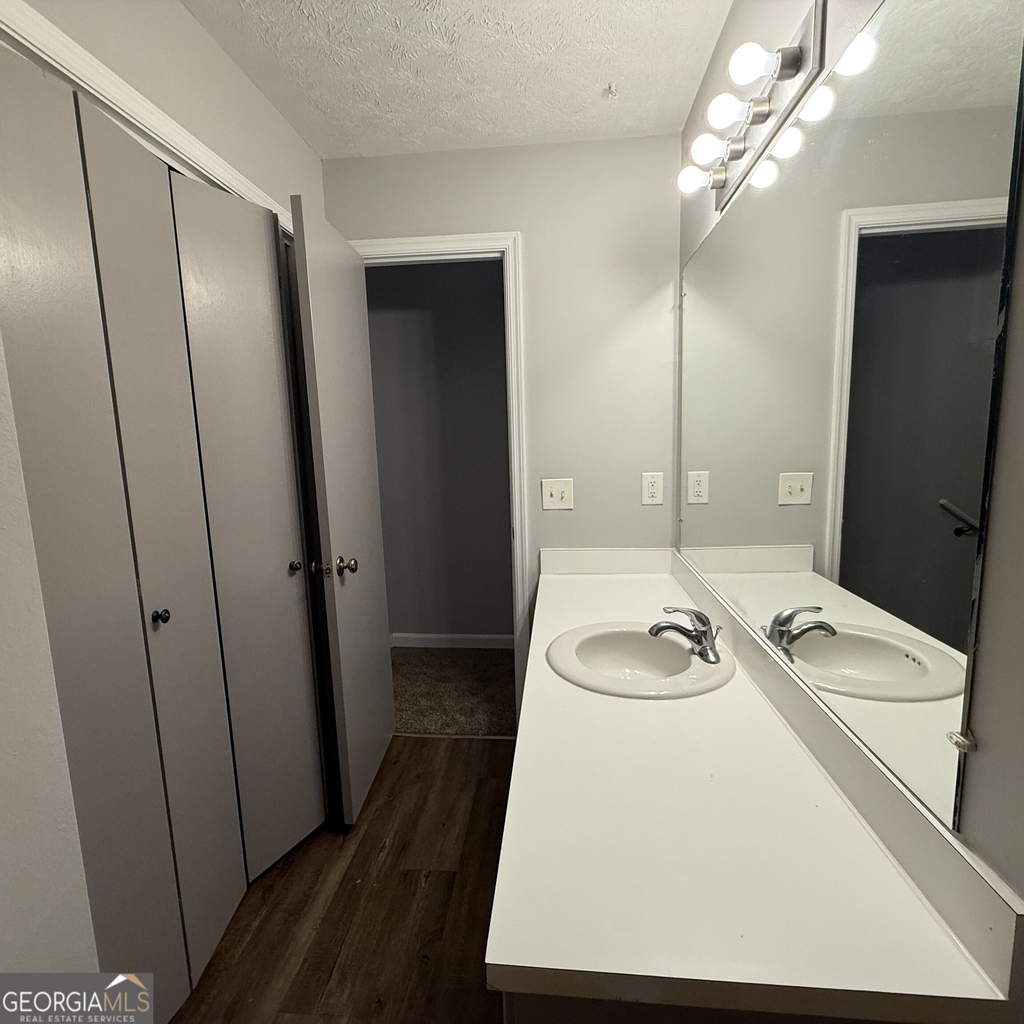 4101 Springlake Circle - Photo 14