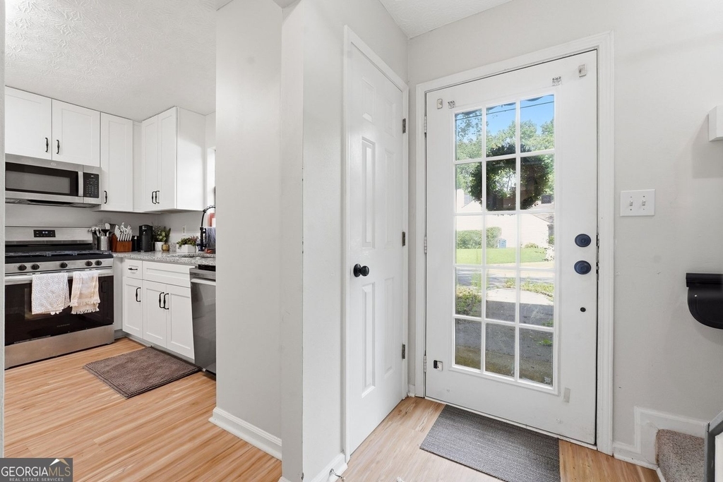 1070 Travelers Trail Nw - Photo 3
