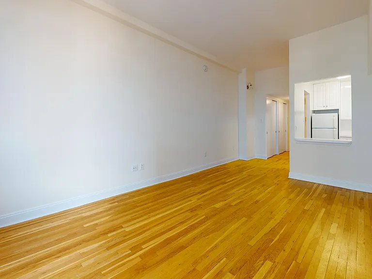 1 Astor Place - Photo 4