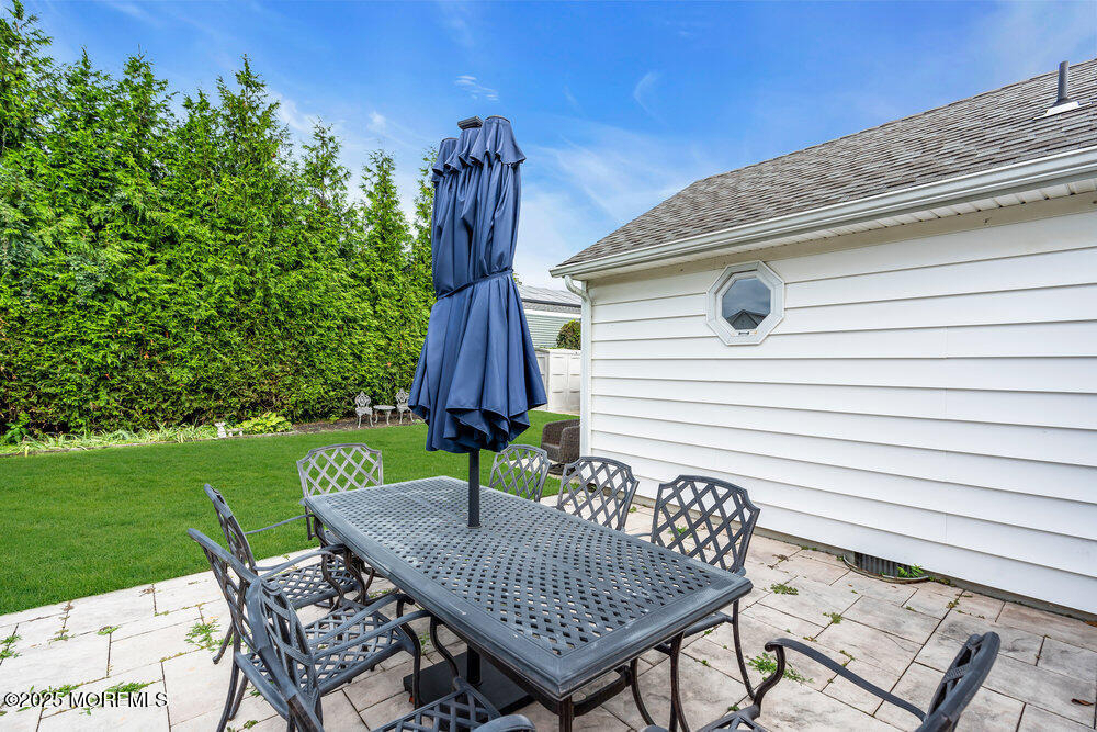 407 8th Avenue - Photo 9