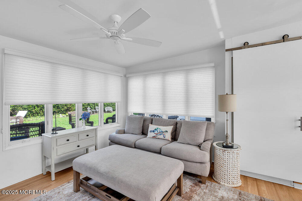 407 8th Avenue - Photo 23