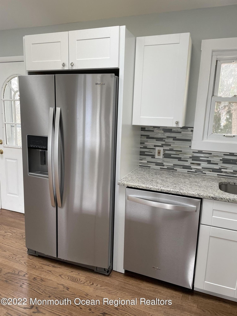1116 Darlene Avenue - Photo 2