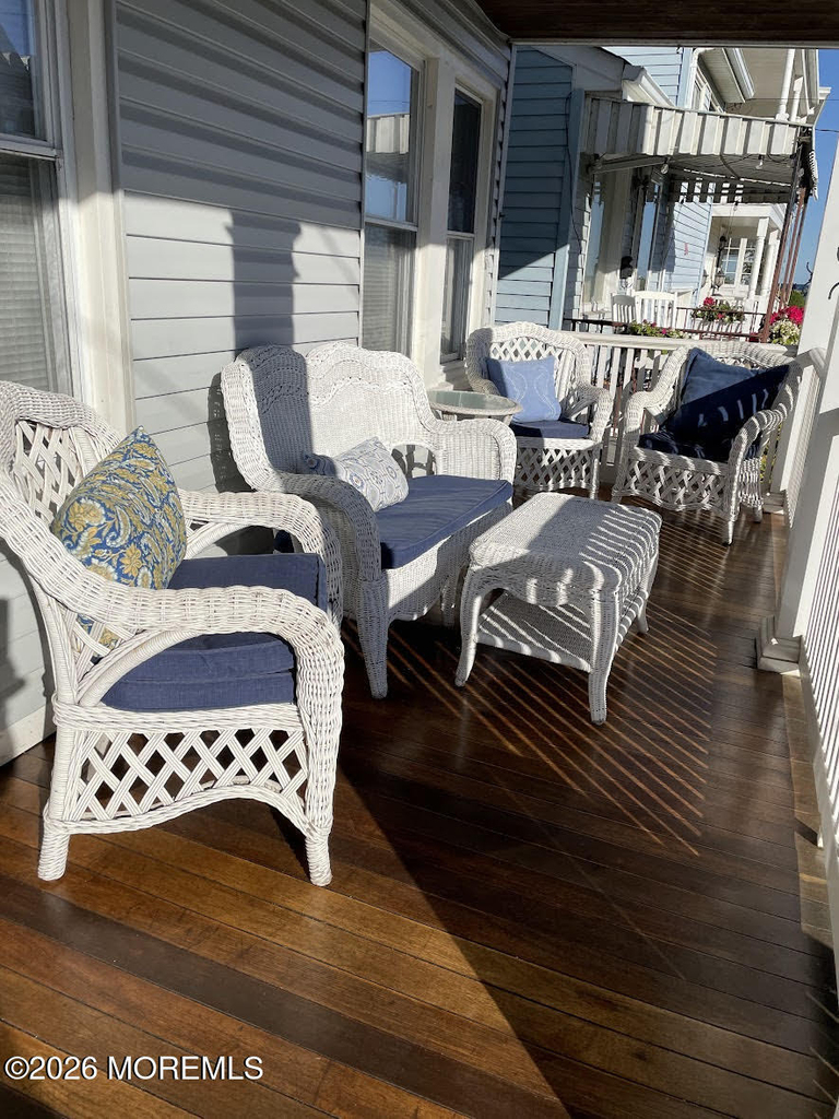 7 Webb Avenue - Photo 15