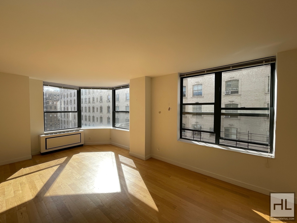 West 87th Street - Photo 1
