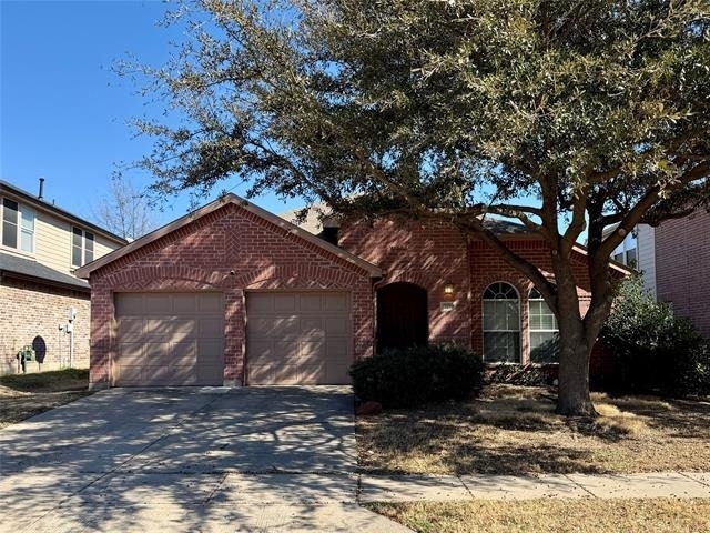 211 Parakeet Drive - Photo 0