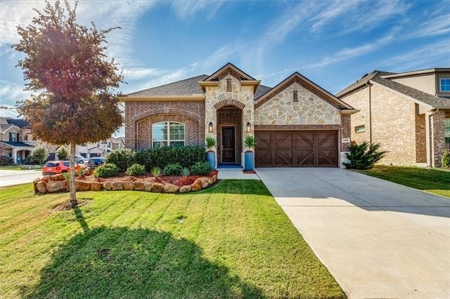 1301 Benavites Drive - Photo 0
