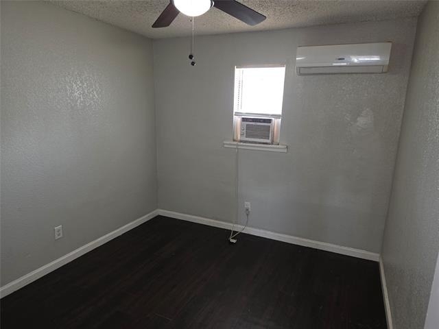 3910 Polly Street - Photo 4