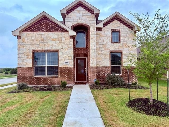 9901 Diamondhead Drive - Photo 0