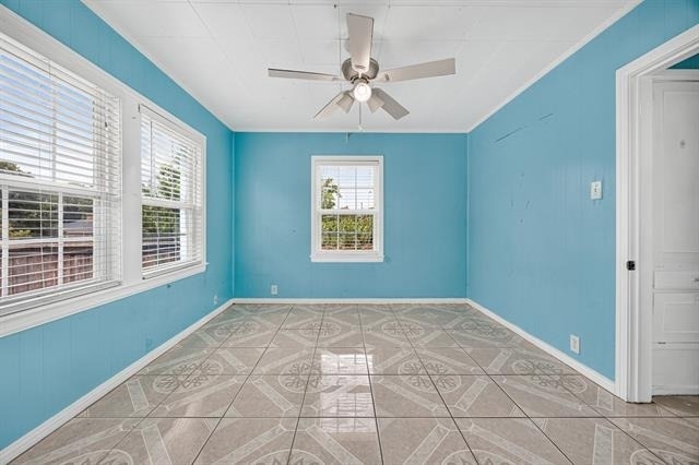 907 Buckalew Street - Photo 11
