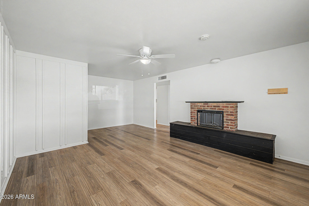 317 N Elm Street - Photo 7