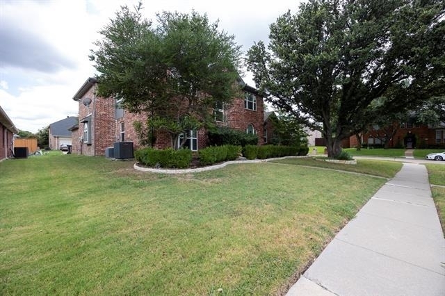 2828 Royal Troon Drive - Photo 2
