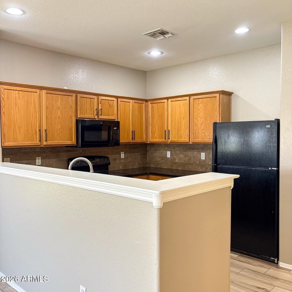 30239 N Bobcat Way - Photo 4