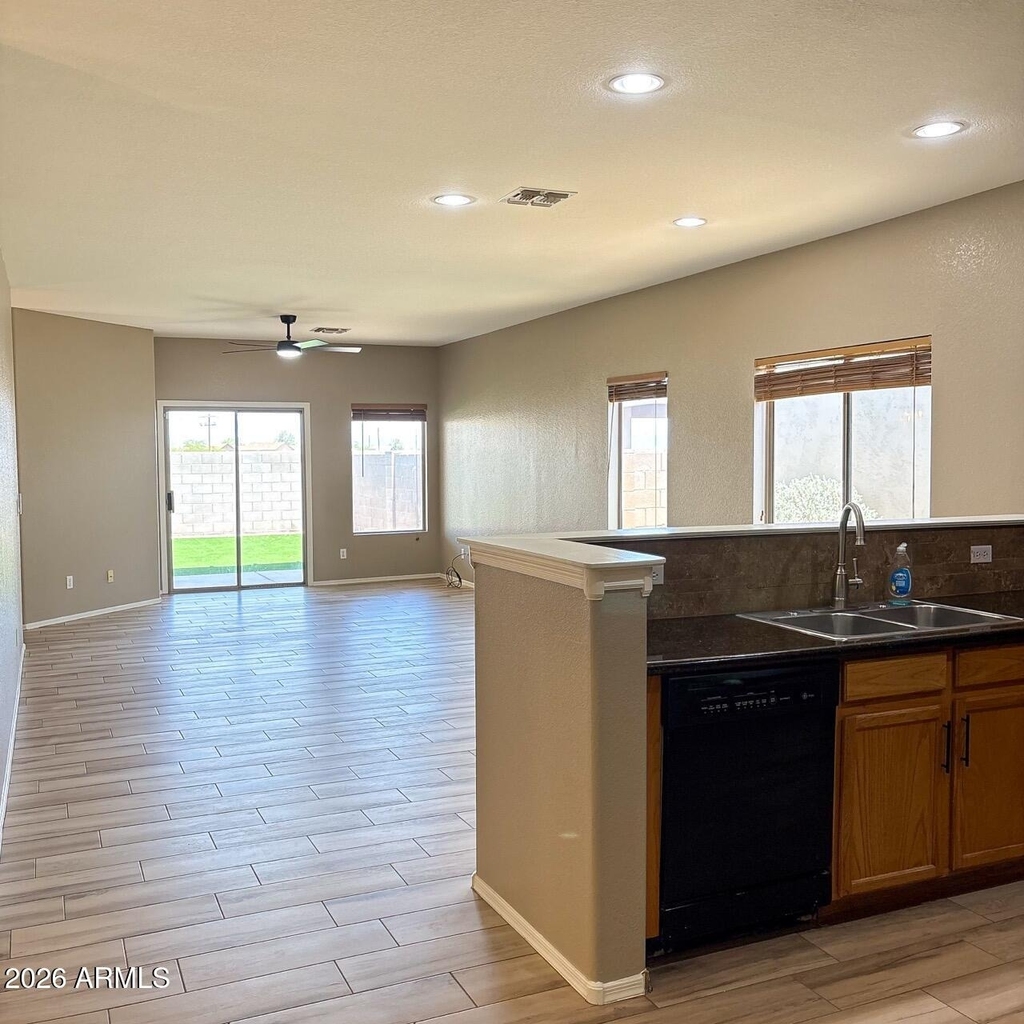 30239 N Bobcat Way - Photo 8