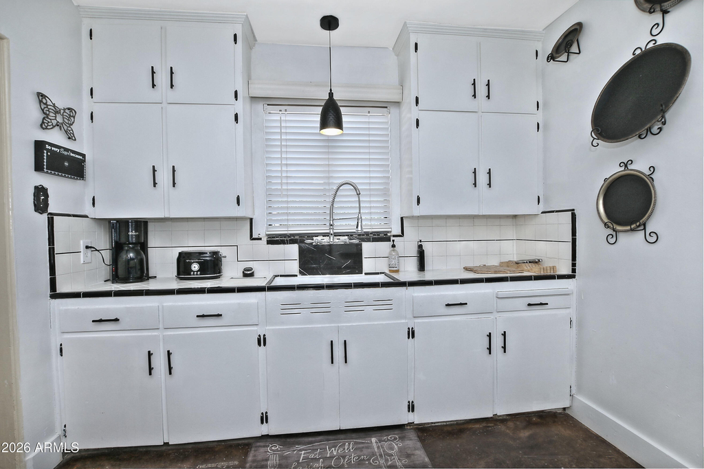 1923 W Earll Drive - Photo 15
