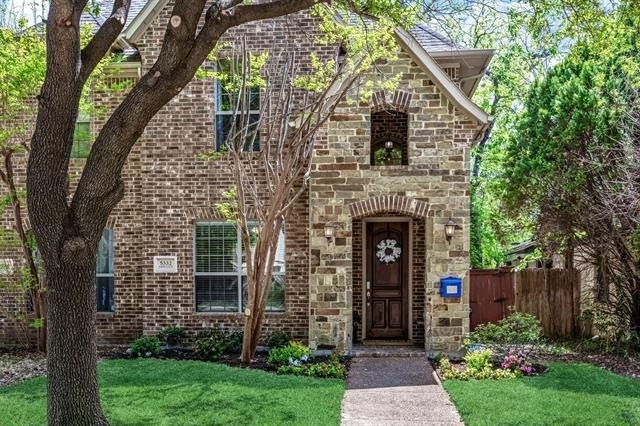 5332 Longview Street - Photo 0