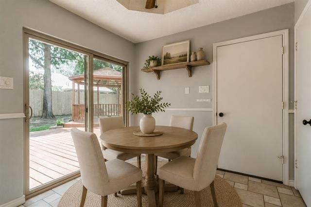8 Winding Creek Court - Photo 7