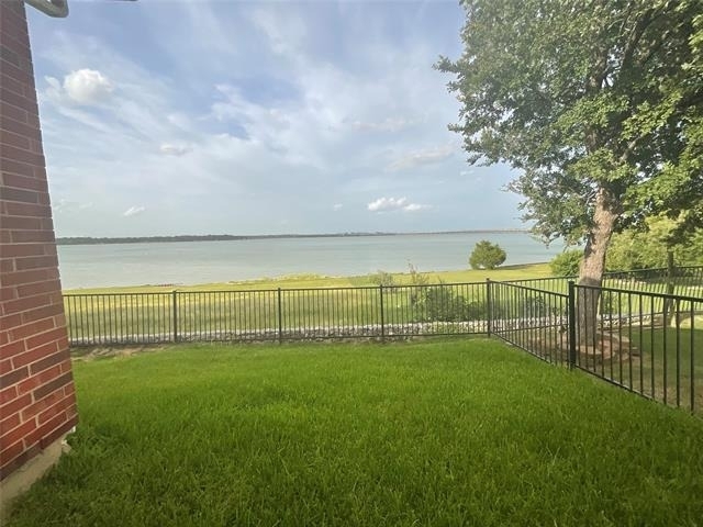4201 Abingdon Drive - Photo 3