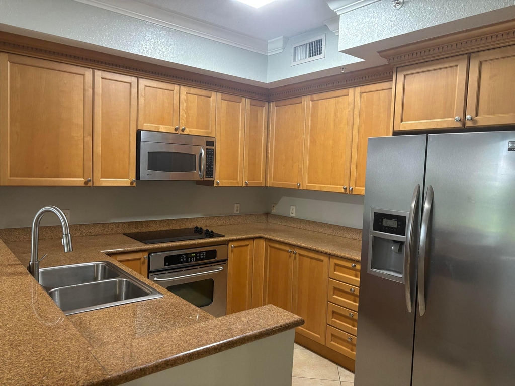 3206 Renaissance Way - Photo 3
